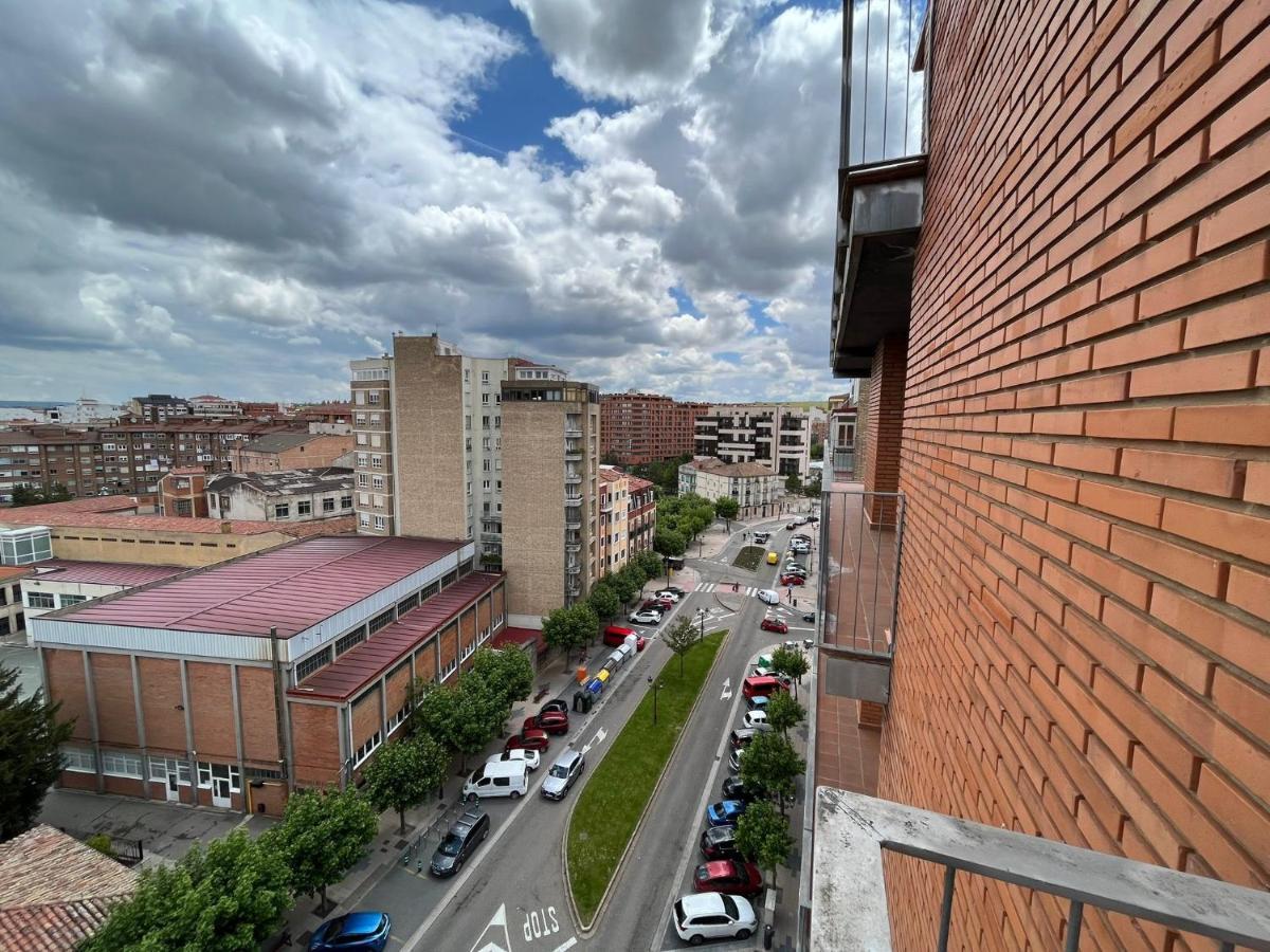 Atuaire Home Gran Apartamento Con Vistas A La Catedral De Burgo Exterior foto